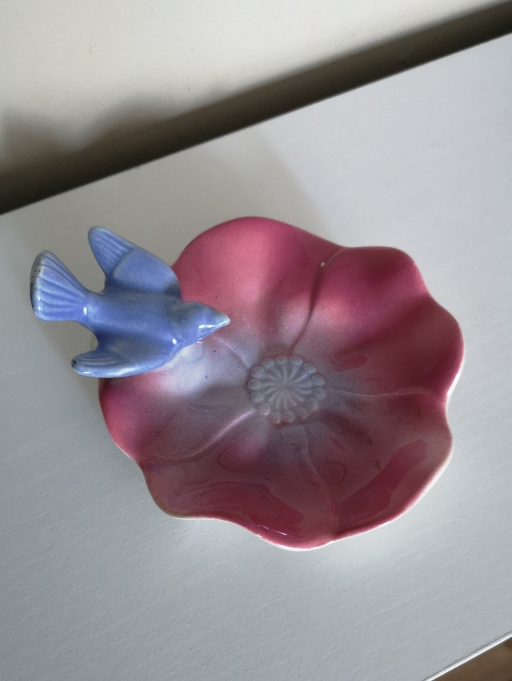 Incredibly Sweet Vintage Royal Copleyblue Bird on Pink Flower Trinket Dish 5"